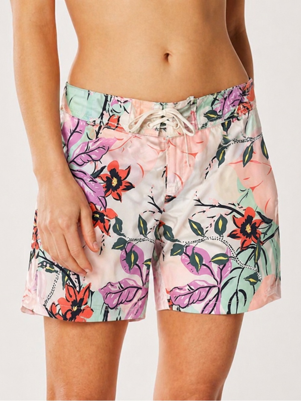 NWOT Carve Designs Noosa Board Short Floral Size 6